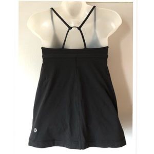 LULULEMON BLACK TANK TOP WITH BUILD-IN BRA SIZE 6